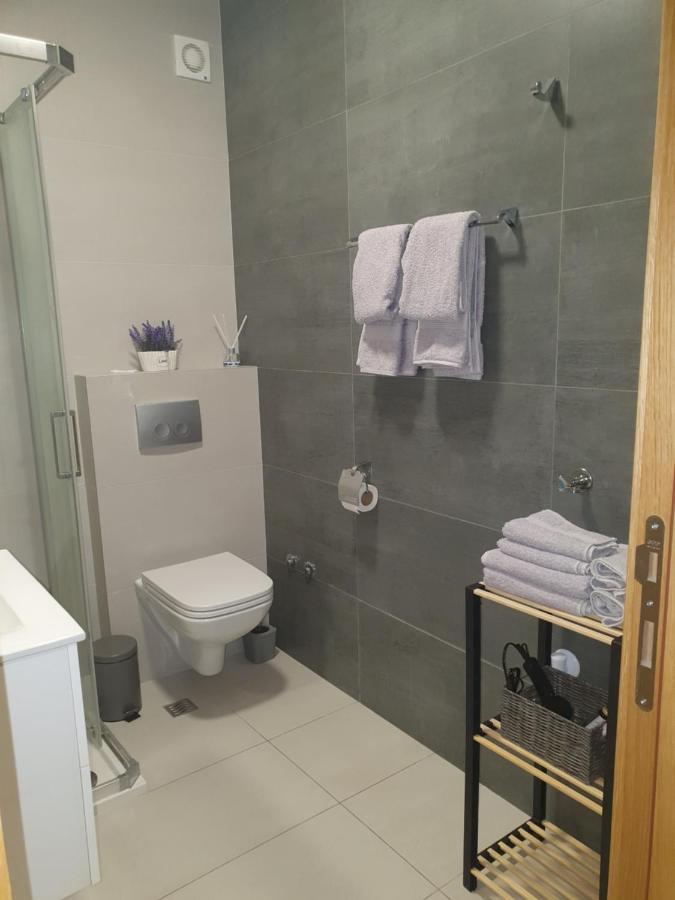 Sajam 1 Apartment Нови Сад Екстериор снимка